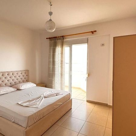 Klager'S Apartament Саранда Екстер'єр фото